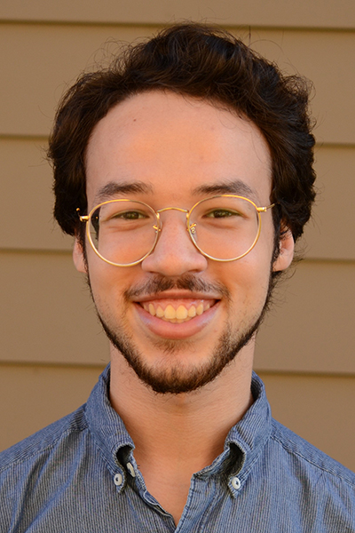 CONAGER ROBB WINS ACS DFW SECTION OUTSTANDING SENIOR IN CHEMISTRY STUDENT AWARD Congratulations to Conager Robb, a recent UNT Chemistry graduate, for receiving the Outstanding Senior in